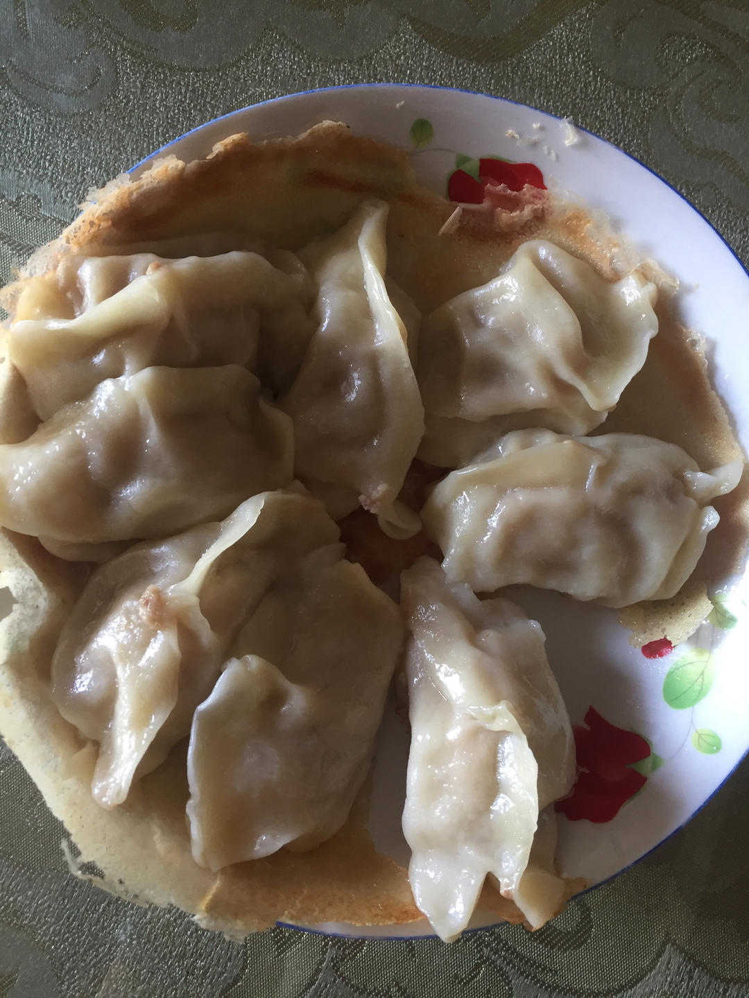 冰箱冷冻水饺做煎饺