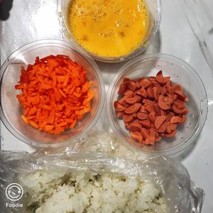 炒糯米饭的做法 步骤1