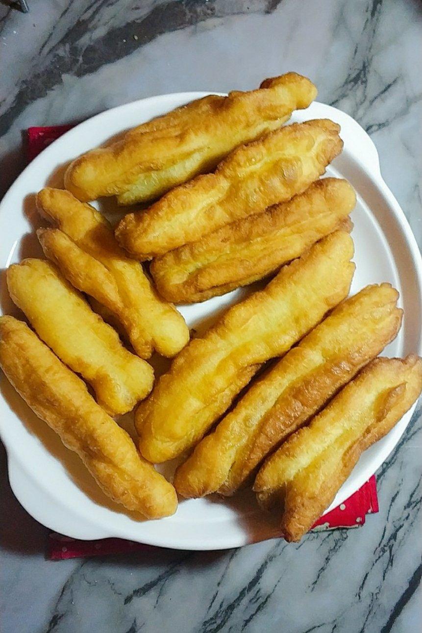 不枉-11做的自制奶香油条