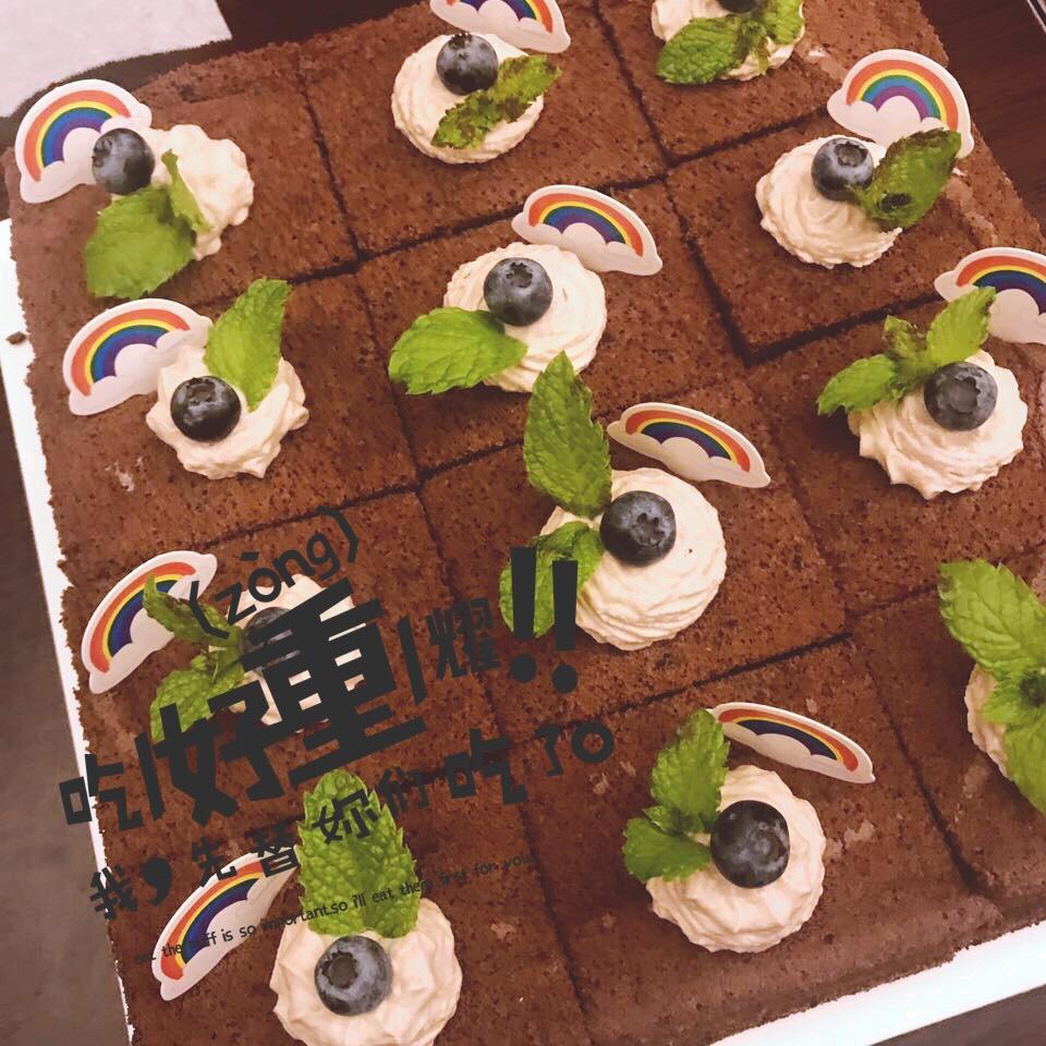 可可方形装饰蛋糕