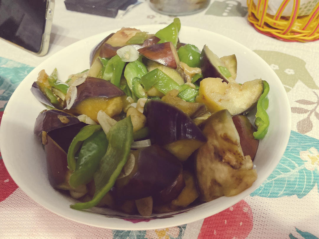 青椒炒茄子