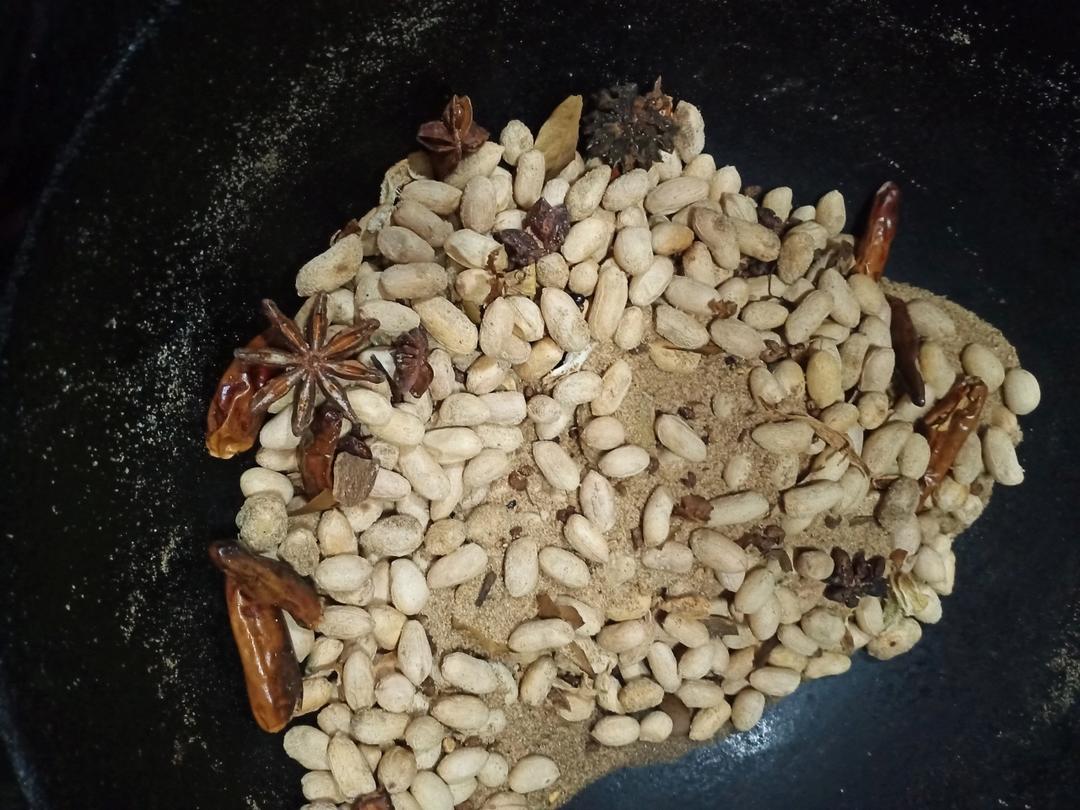 超级好吃的五香花生