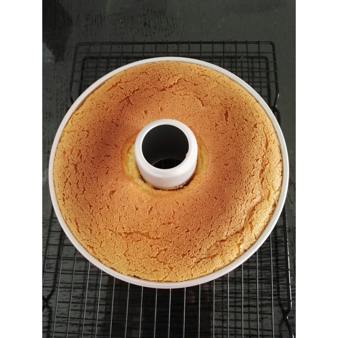 戚风蛋糕(适合七寸中空模具或八寸圆模)
