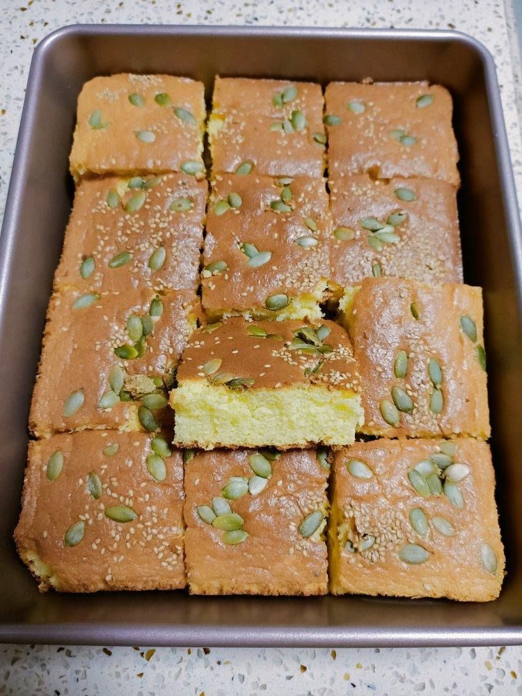 确定是儿时老蛋糕的味道，蛋糕房老板给的方子，超好吃