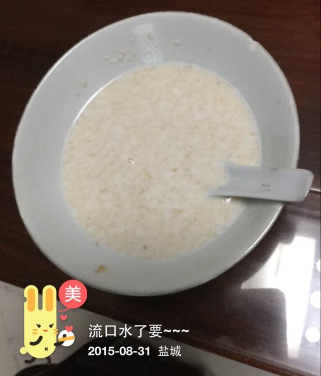 牛奶燕麦粥
