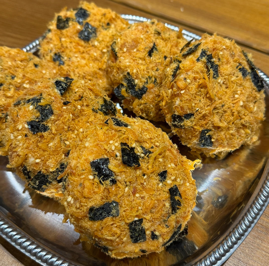 美味海苔肉松小贝