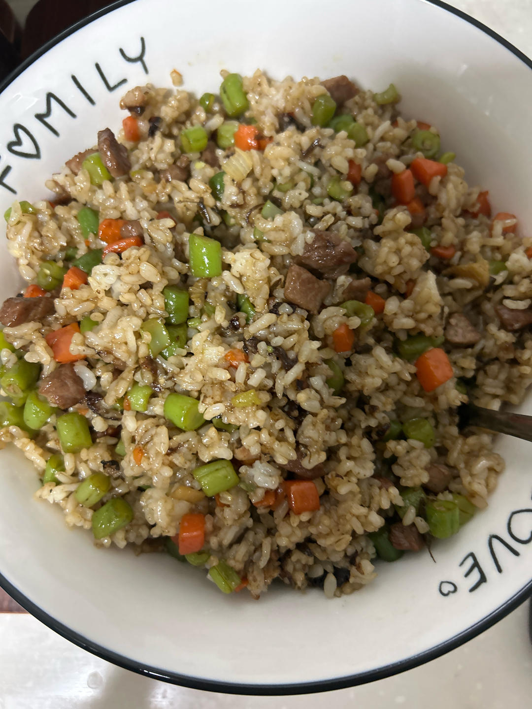 这碗饭 名为「橄榄菜四季豆肉丁蛋炒饭」