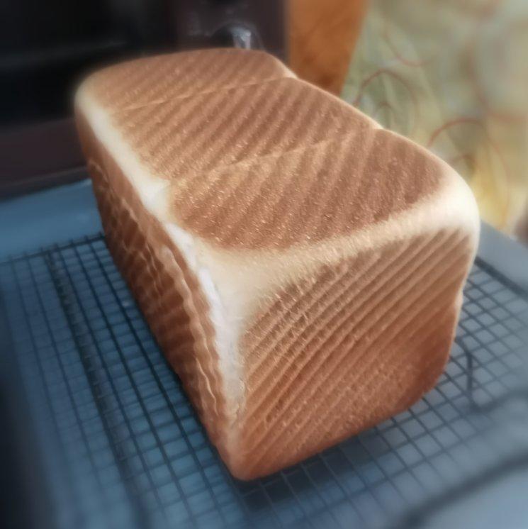 升级版奶香手撕吐司