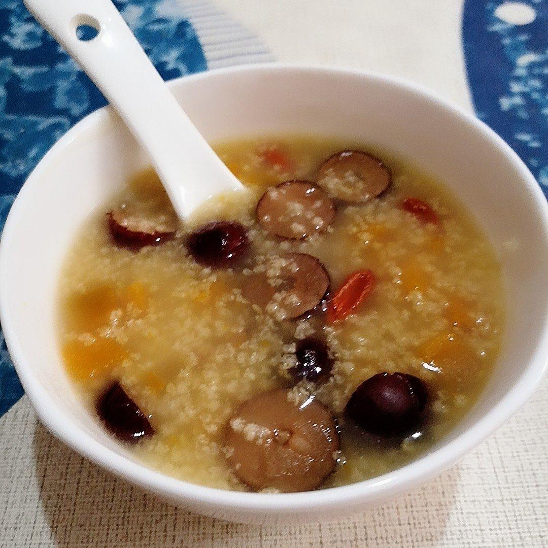 小米红枣南瓜粥
