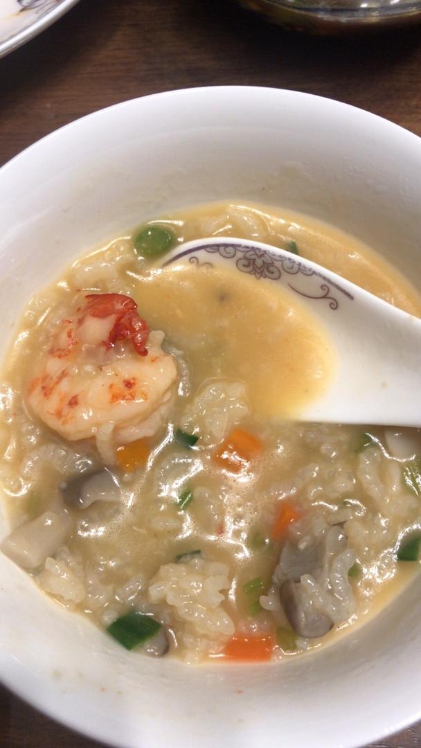 海鲜粥（潮汕砂锅粥）