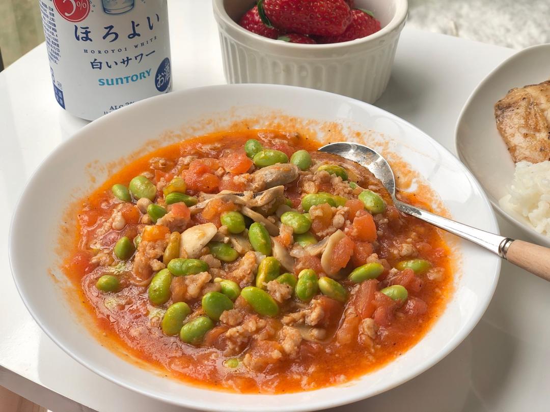 可拌饭吃的番茄毛豆蘑菇汤