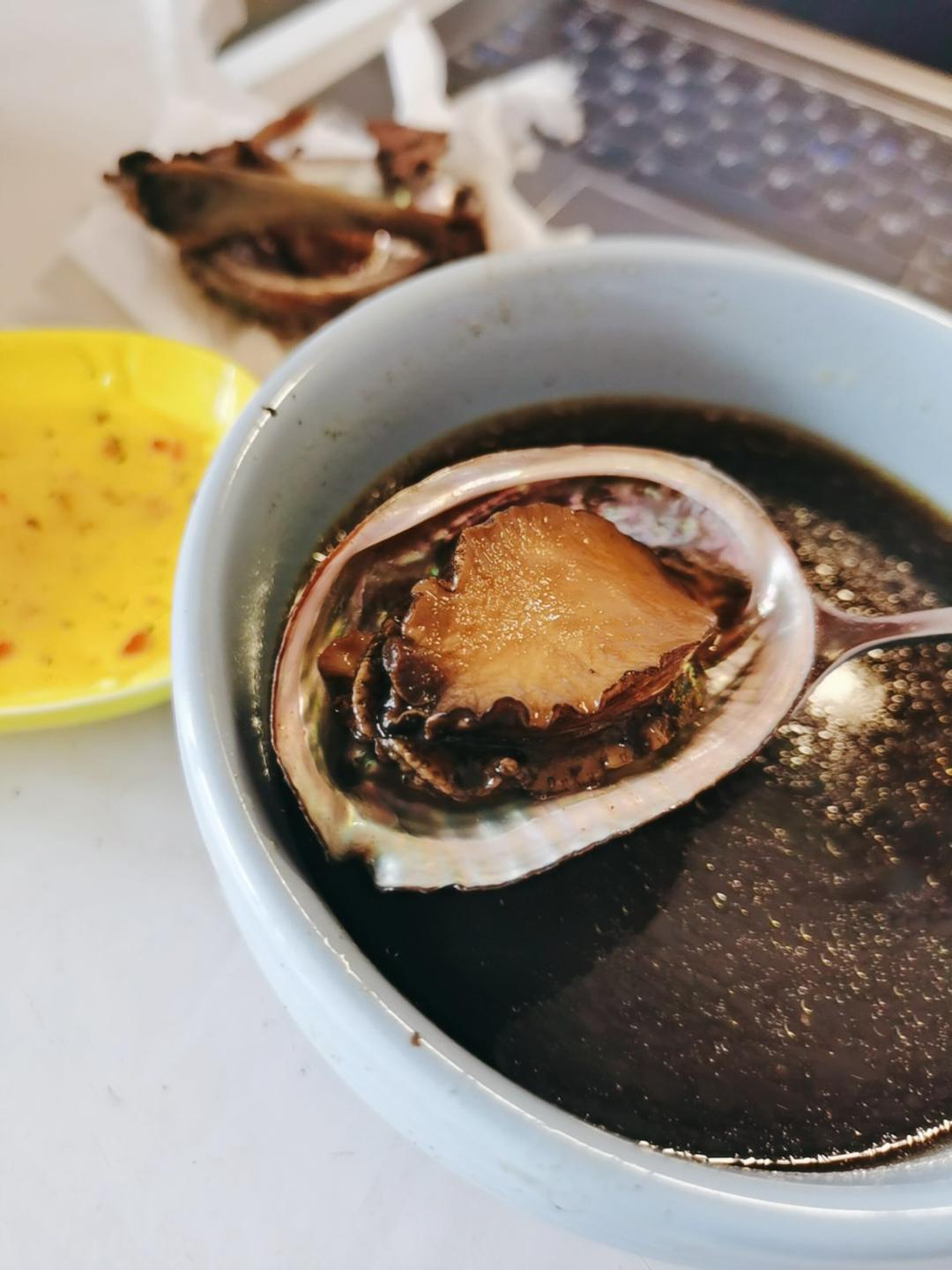 好喝又简单的乌鸡汤～大人小孩都能喝