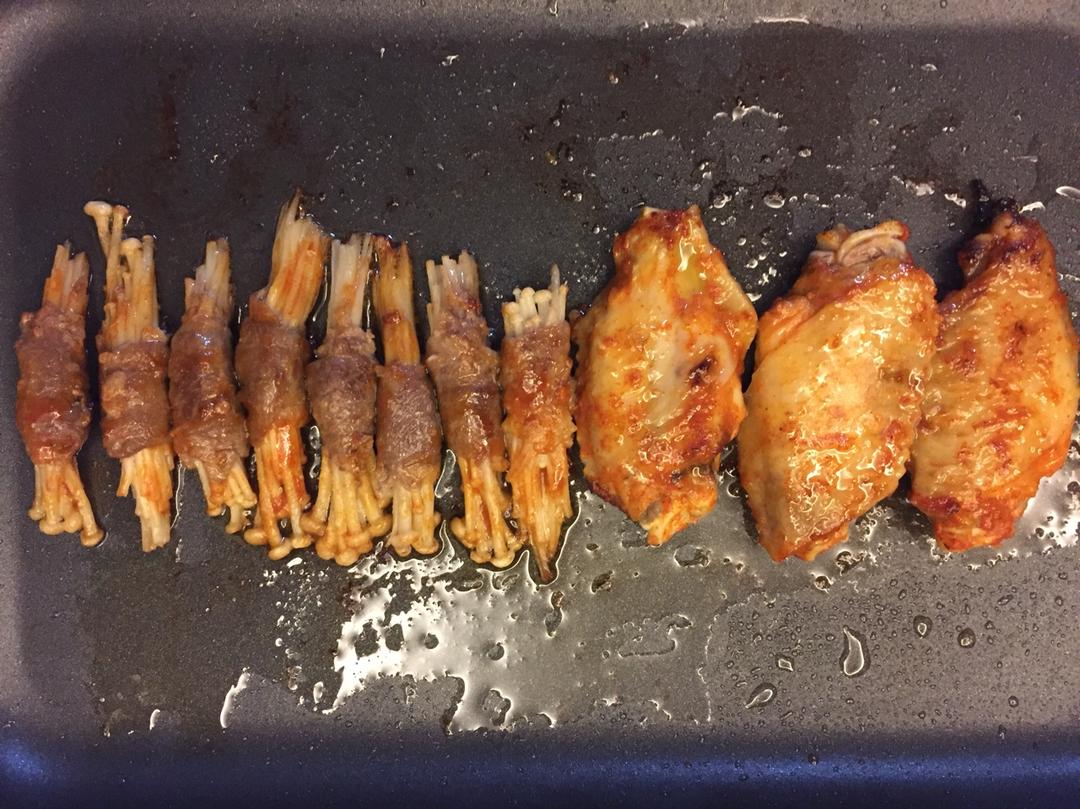 烤肥牛金针菇卷