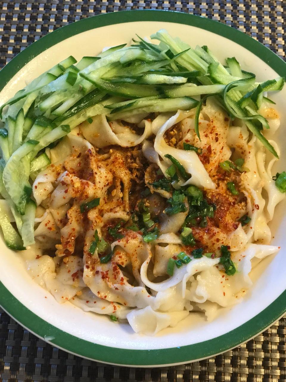 yoyob602做的油泼扯面