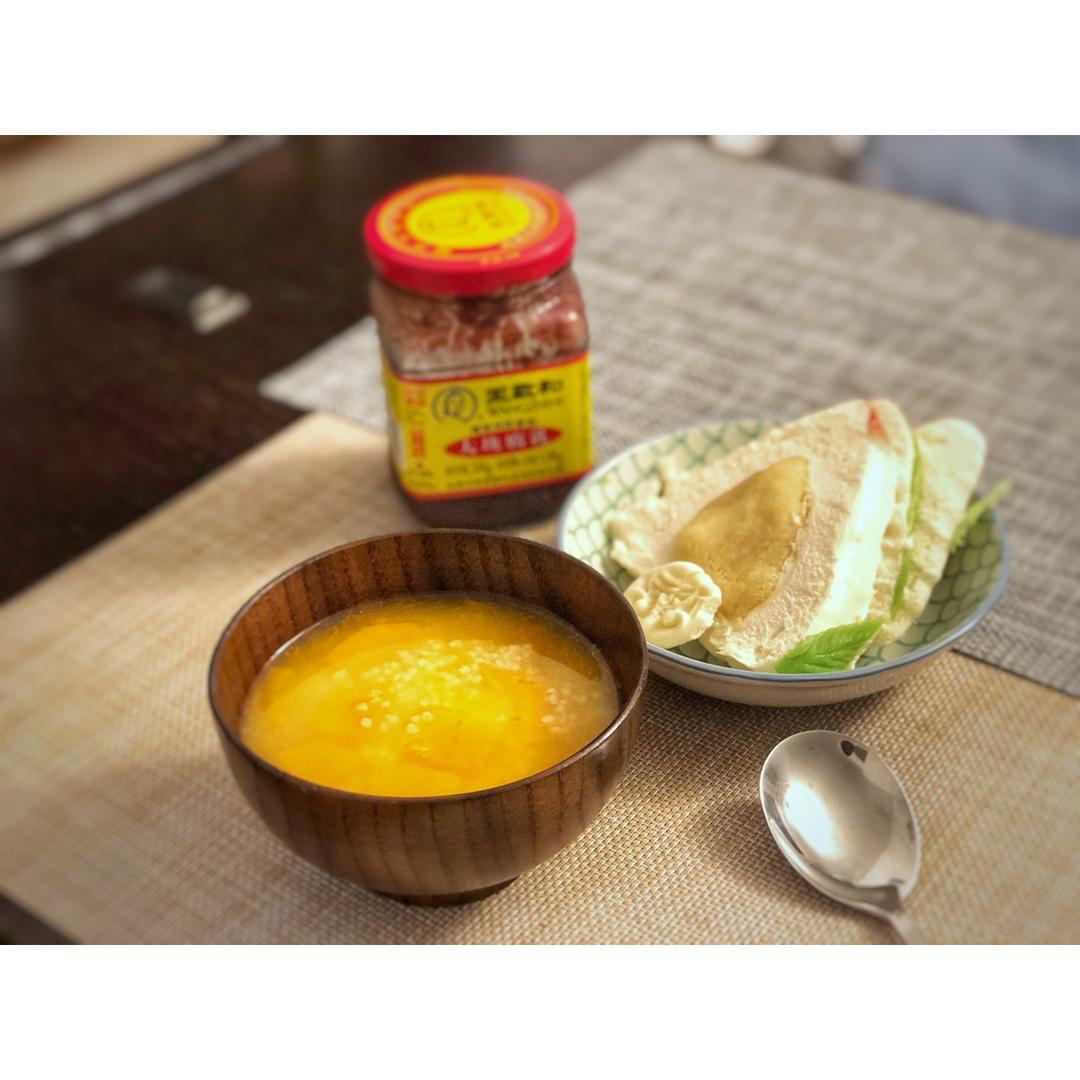南瓜小米粥