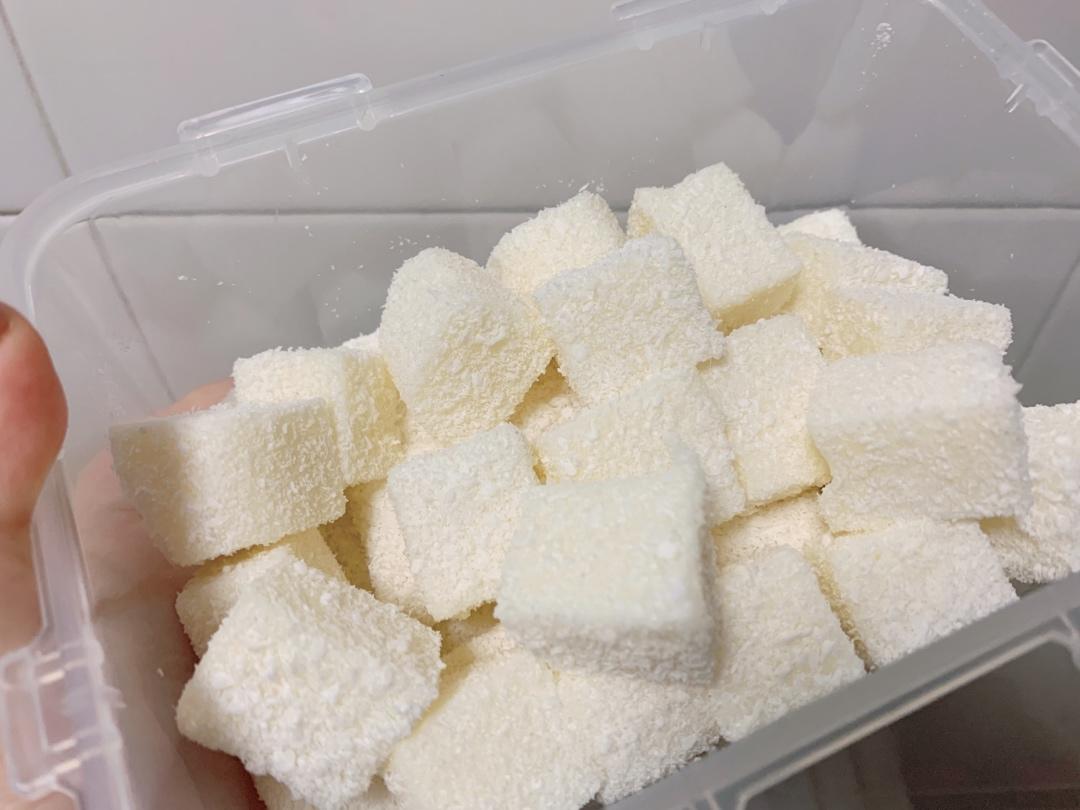 椰蓉牛奶小方（不用淡奶油，炼奶）