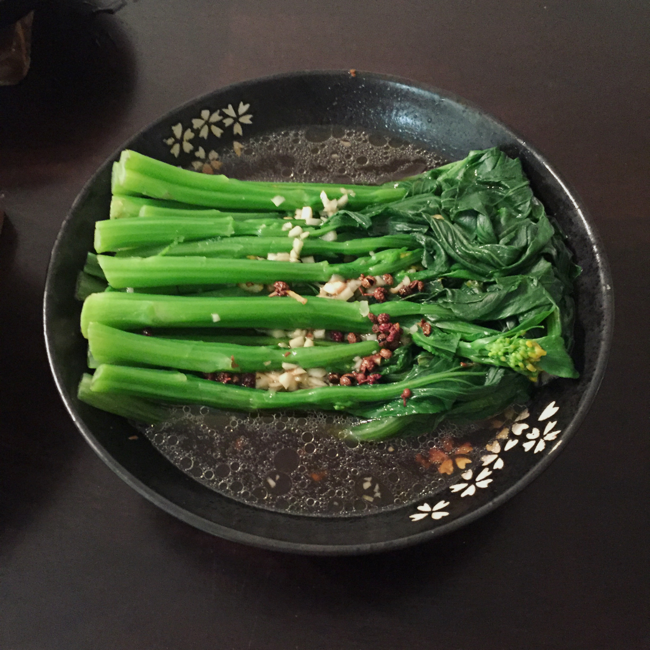 白灼菜心