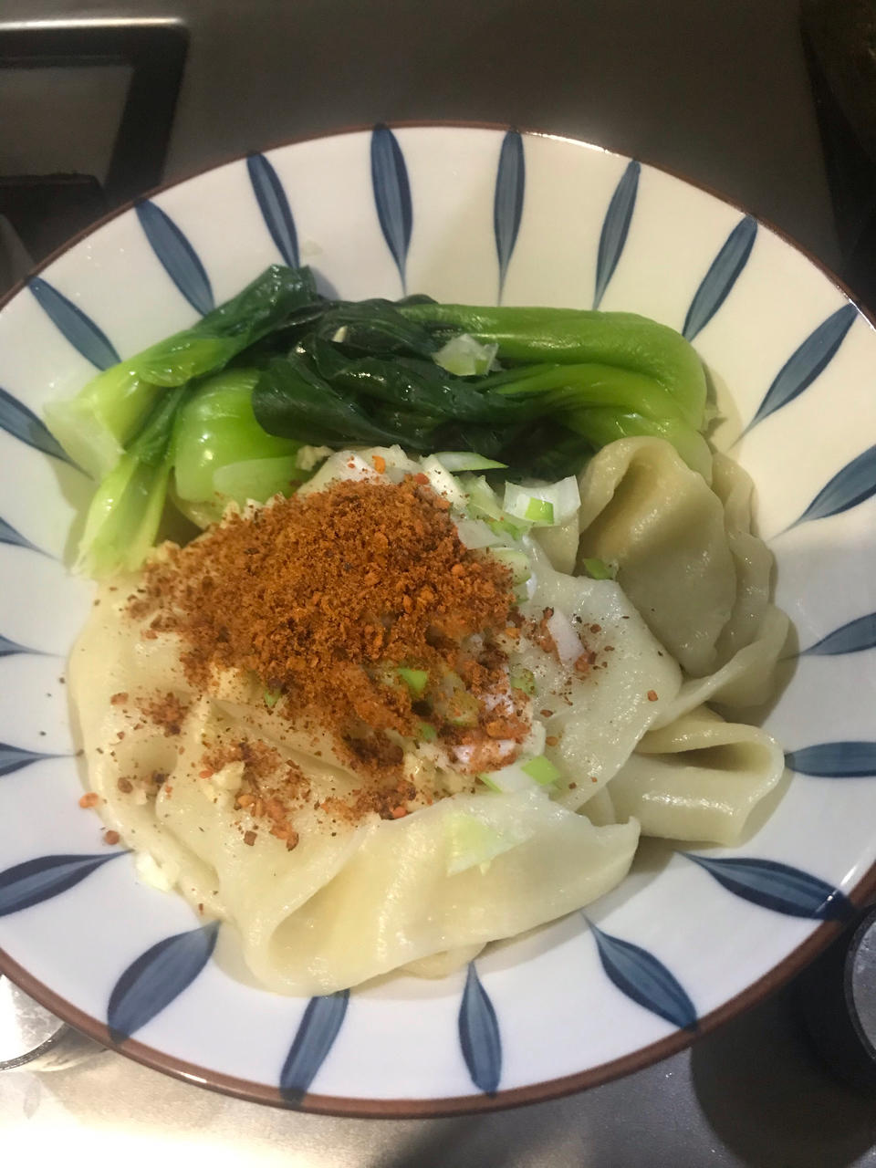 十分钟就能吃上的超简单油泼面