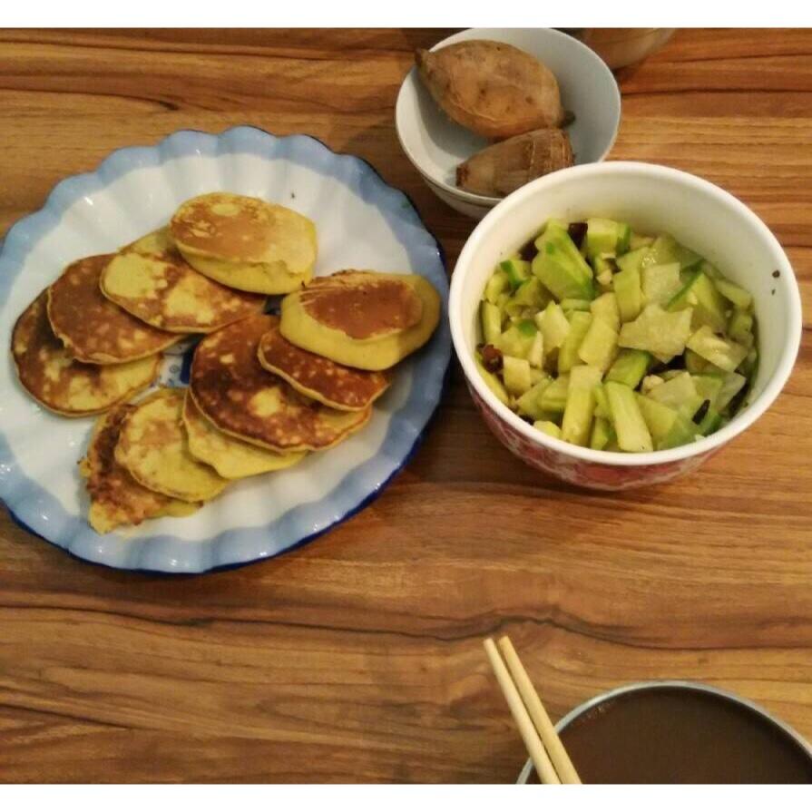 鸡蛋玉米饼（附松饼煎圆的方法）