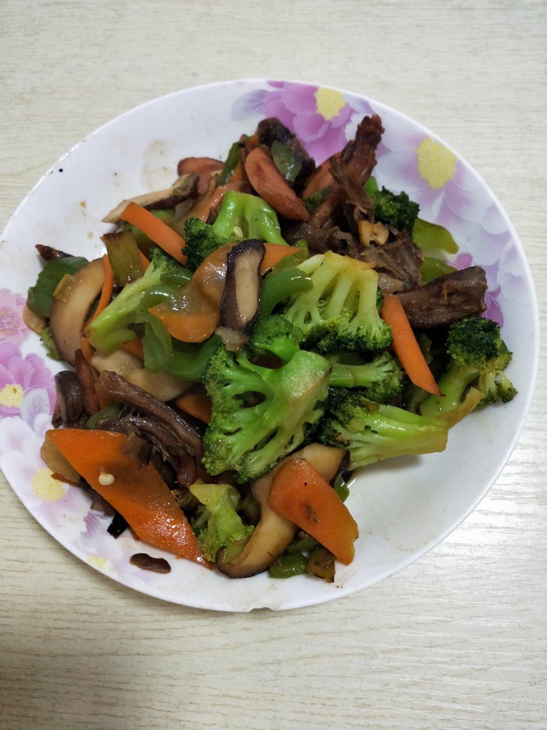 素炒青椒杏鲍菇