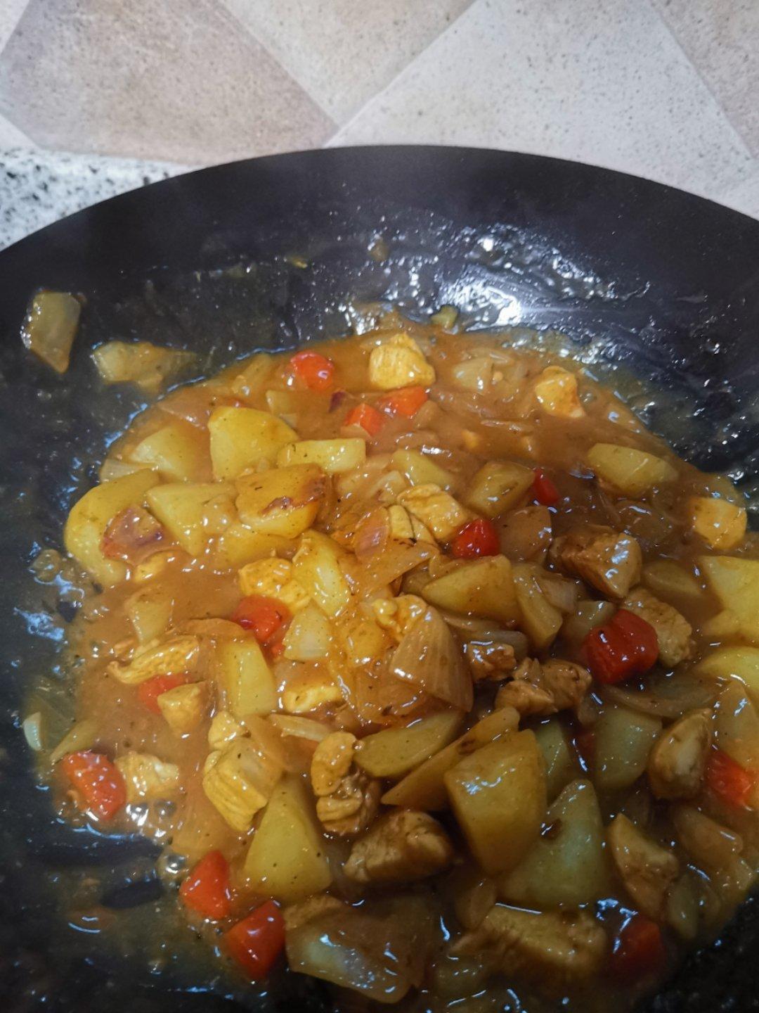 咖喱土豆鸡块