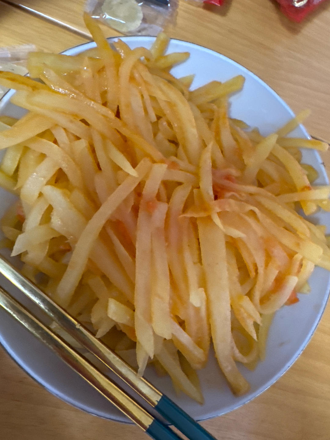 家常素菜西红柿炒土豆丝（番茄炒土豆丝）