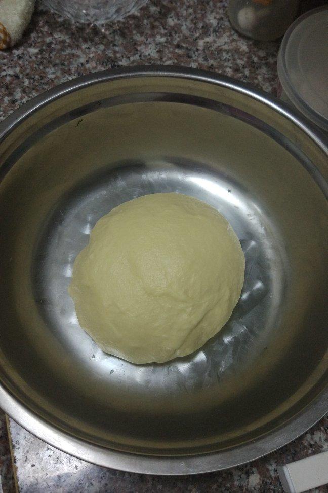 用烤箱自己做面包--手工牛奶吐司面包