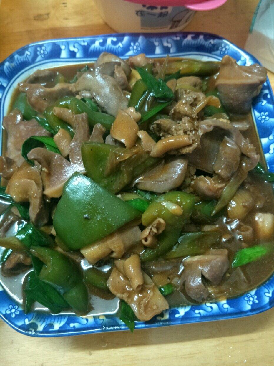 爆炒香辣鸡杂