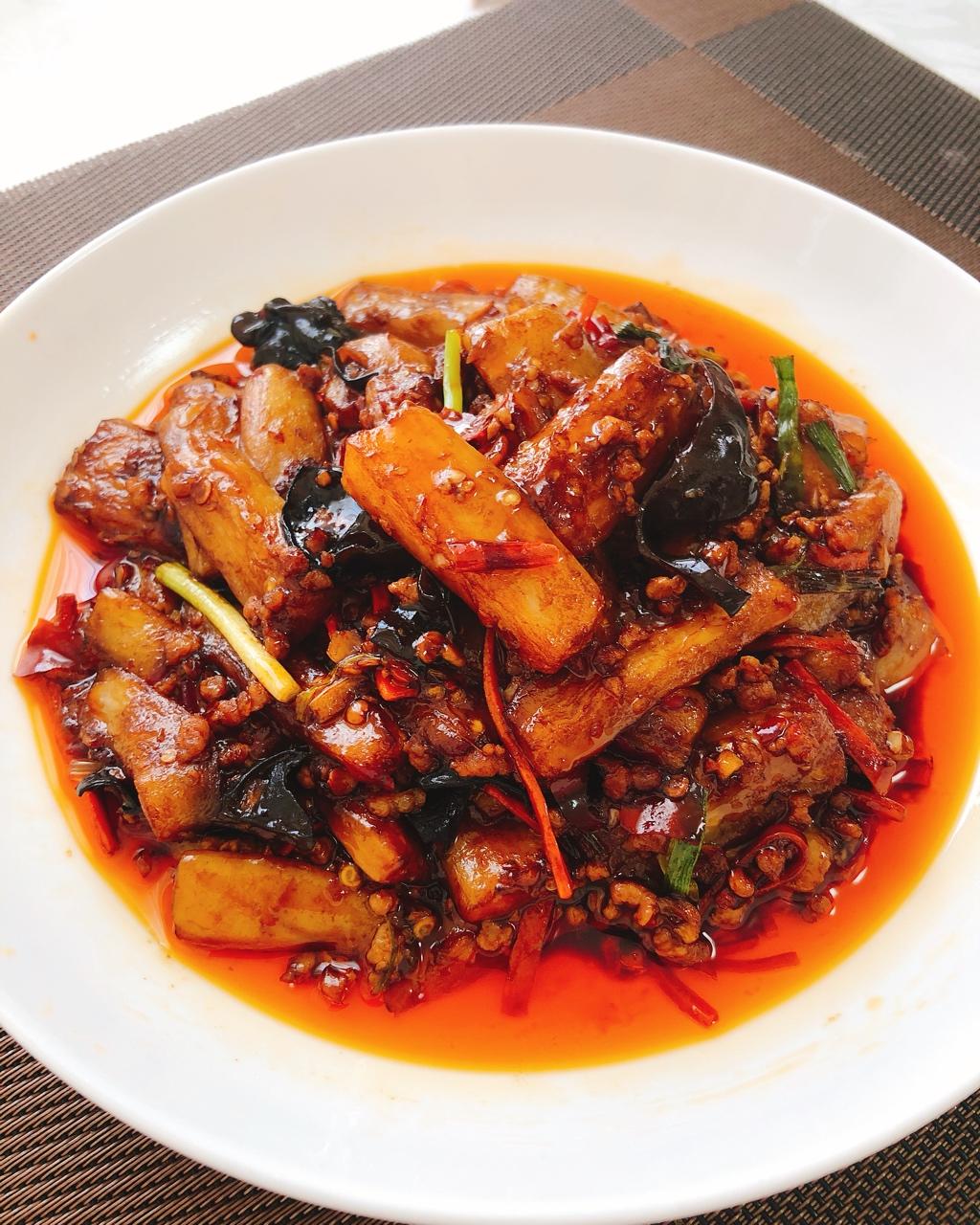 史上最详尽经典川菜【鱼香肉丝】