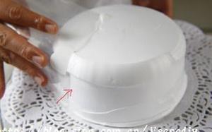 抹圆面蛋糕胚的做法 步骤9
