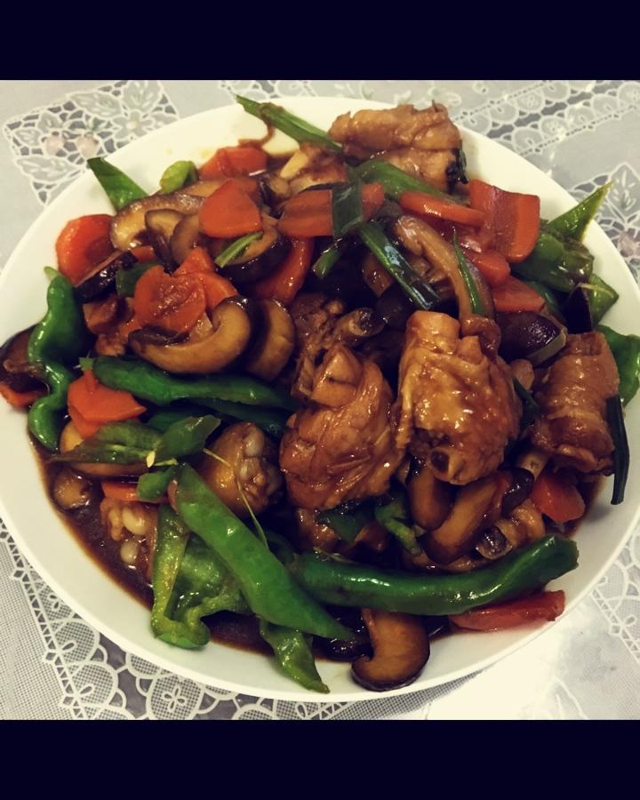 黄焖鸡米饭