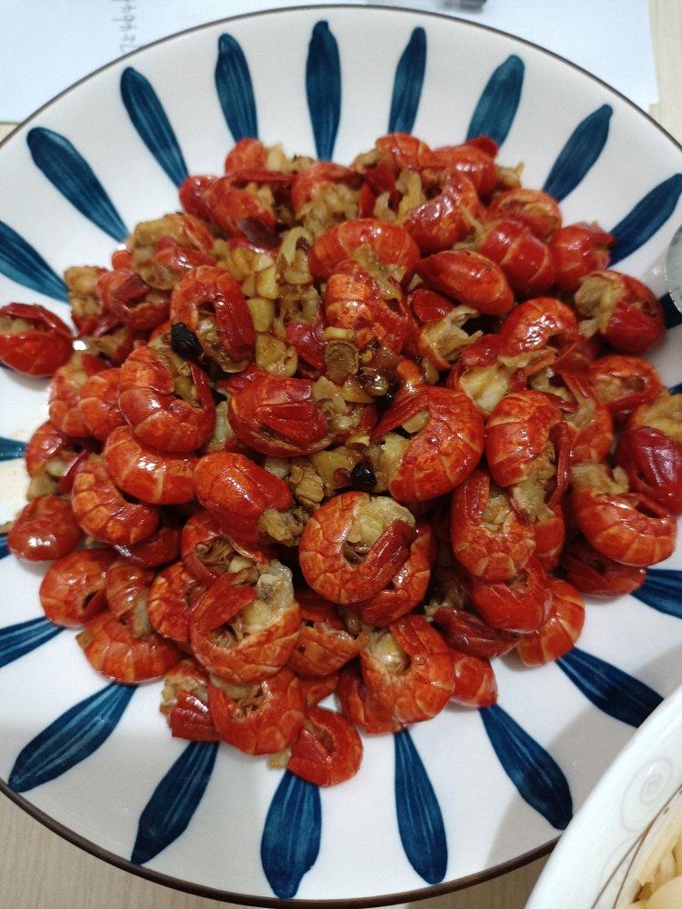 蒜香龙虾尾