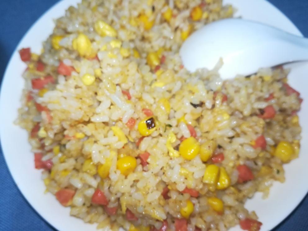 黄金蛋炒饭的做法 步骤5