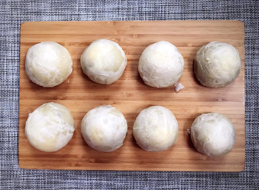 白酥皮云腿月饼