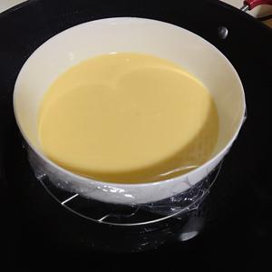 鸡蛋牛奶布丁的做法 步骤5