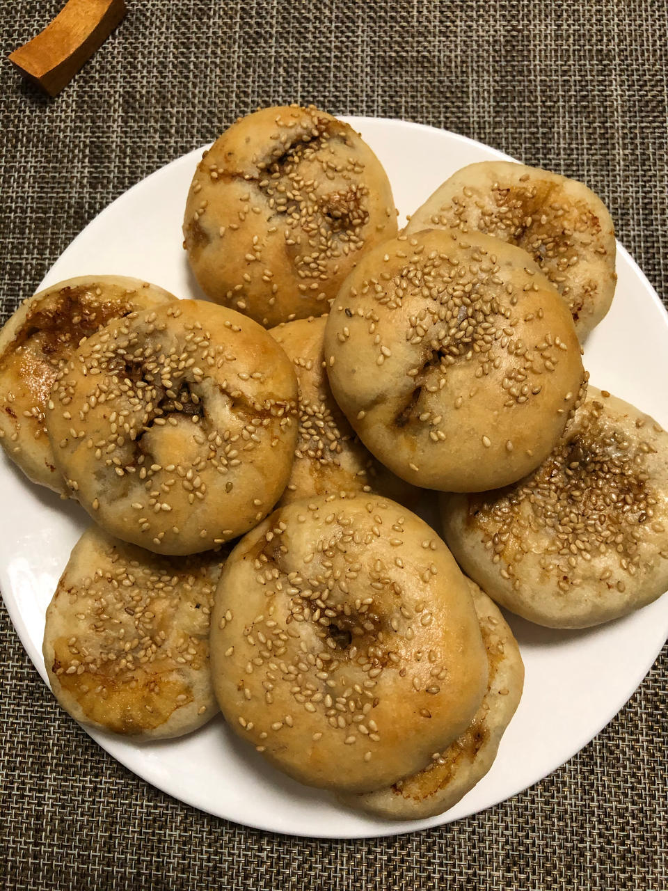 半发面—梅菜肉饼