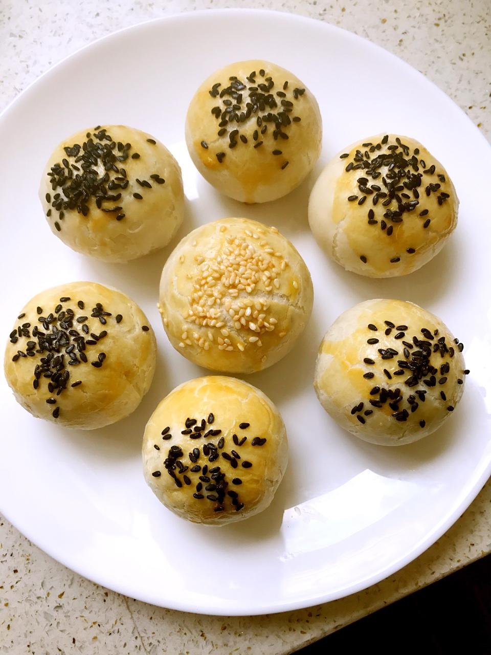 泳式鲜肉榨菜月饼