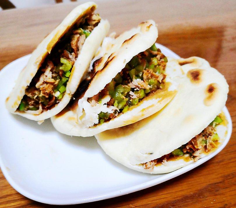 肉夹馍(白吉馍的制作)