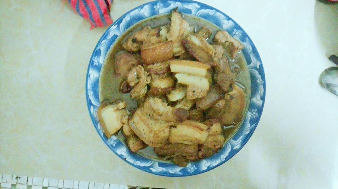 客家焖猪肉