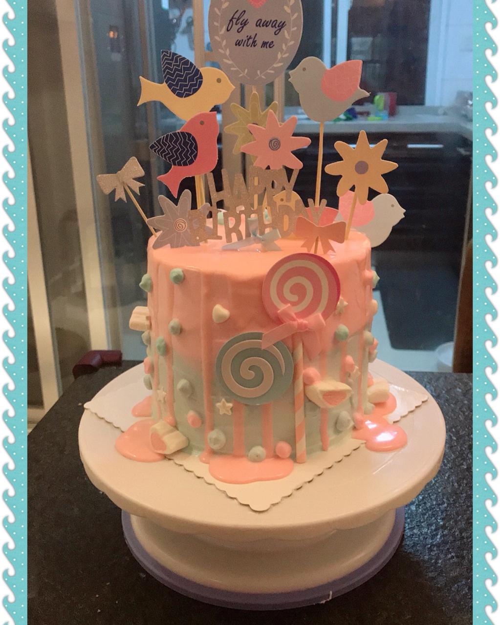 少女心布朗熊可妮兔马卡龙色可爱晕色蛋糕