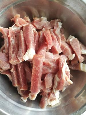 木木的酥肉豌豆煲的做法 步骤3