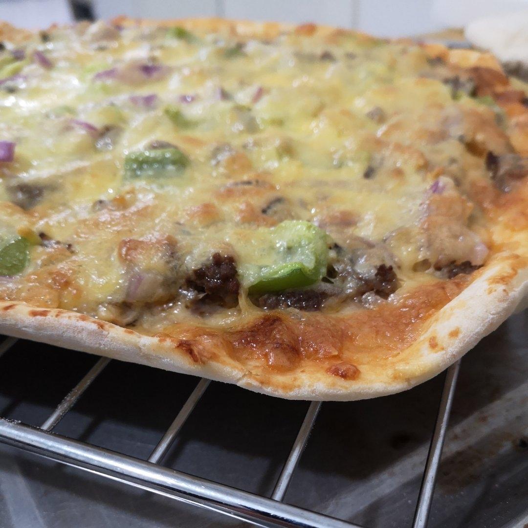 8寸纯手工什锦披萨