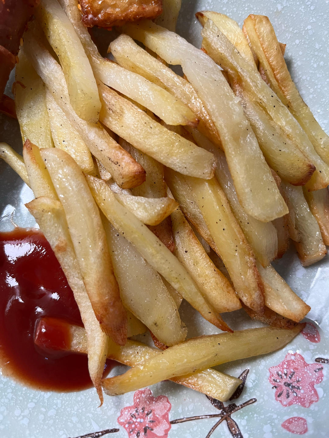 不用油也能炸出香脆好吃的薯条（空气炸锅版）