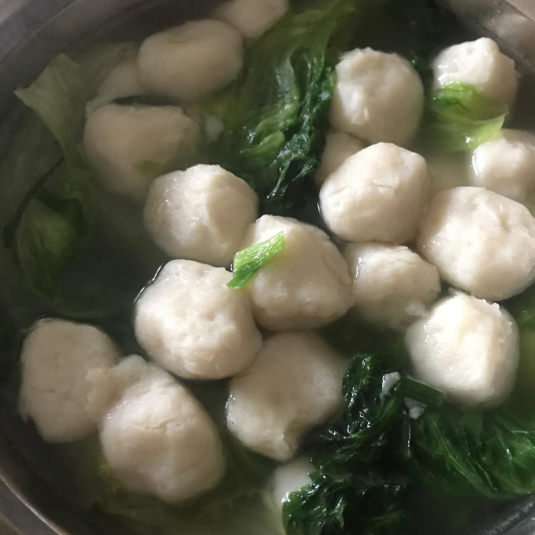 慕颜poison做的菠菜鱼丸汤