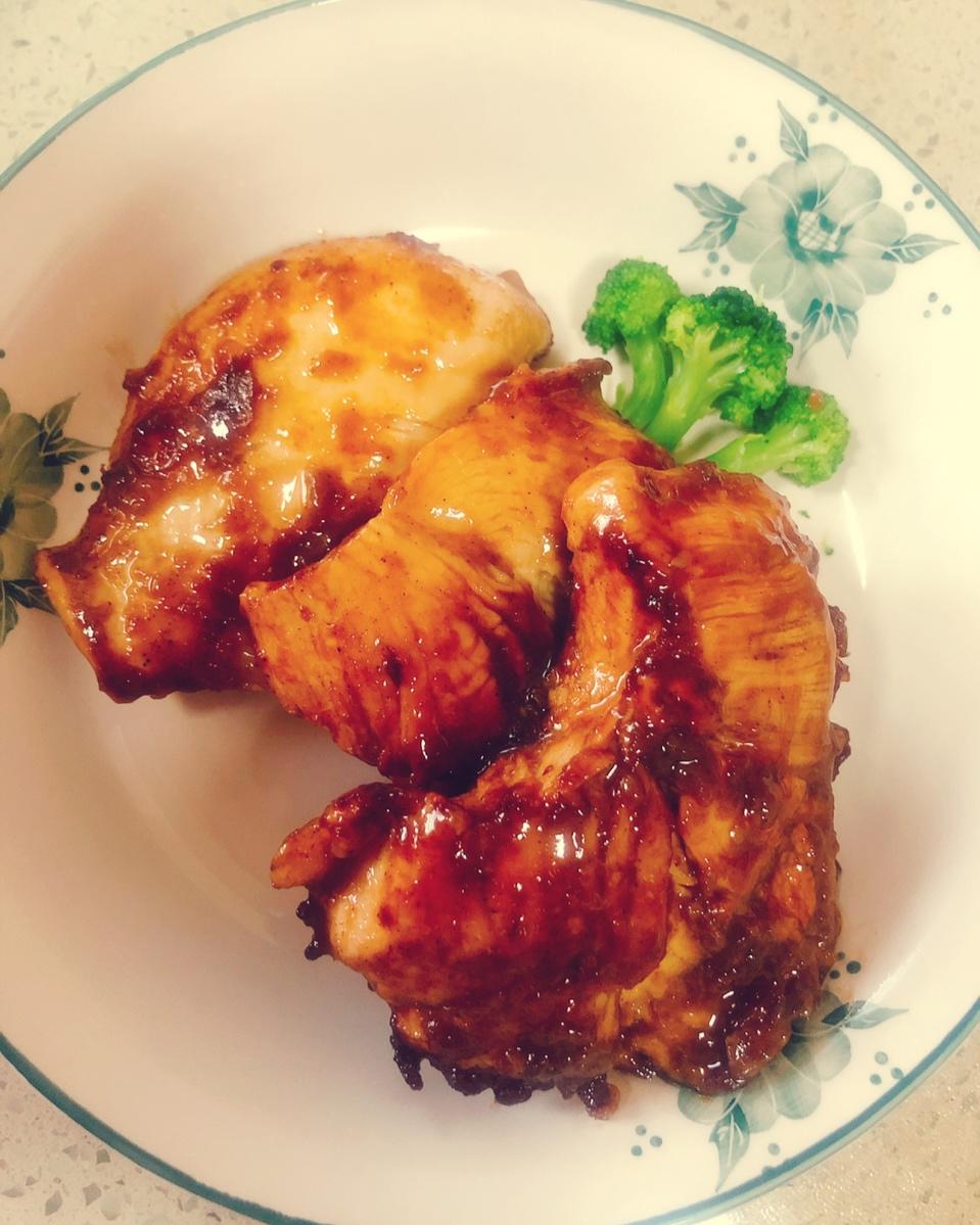 低脂超滑嫩的香煎鸡胸肉