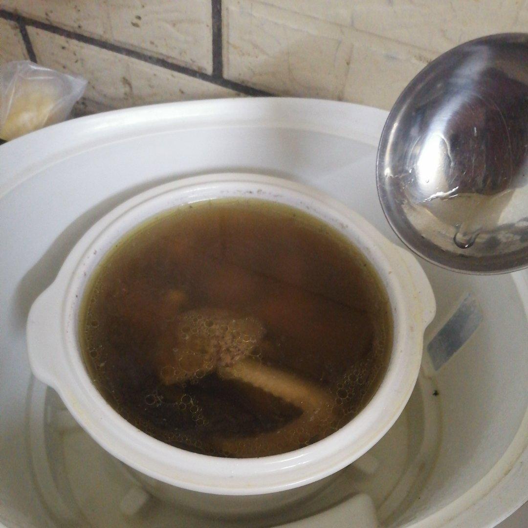 绿豆白鸽汤