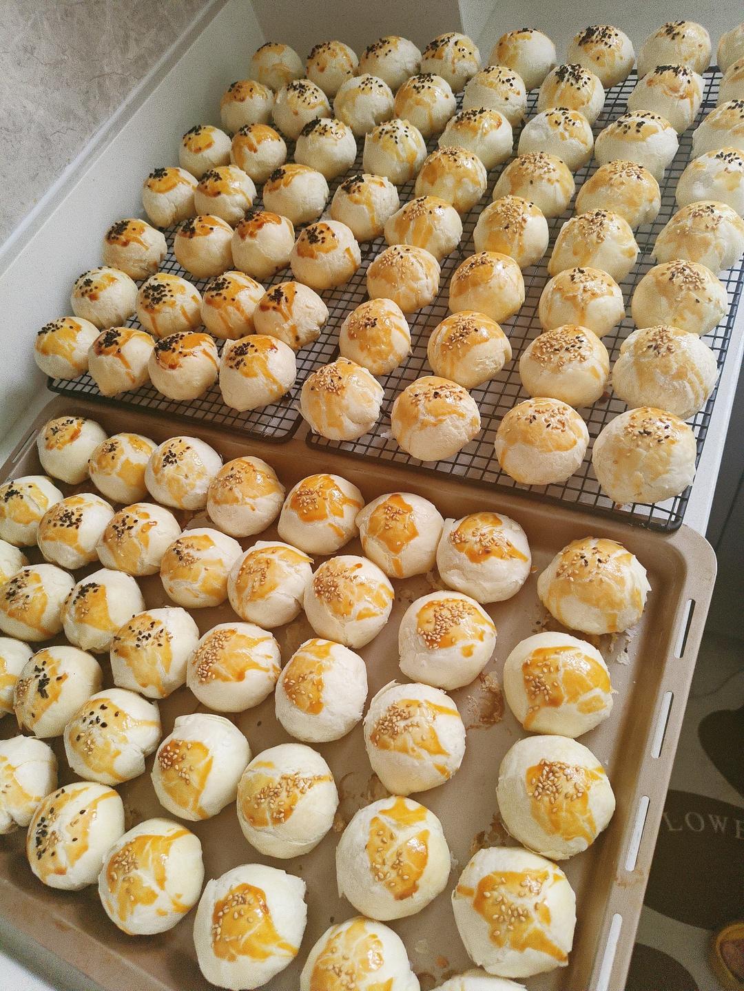 超简单 免揉 酥掉渣的蛋黄酥(超详细附全程视频)不破酥『万能酥皮』