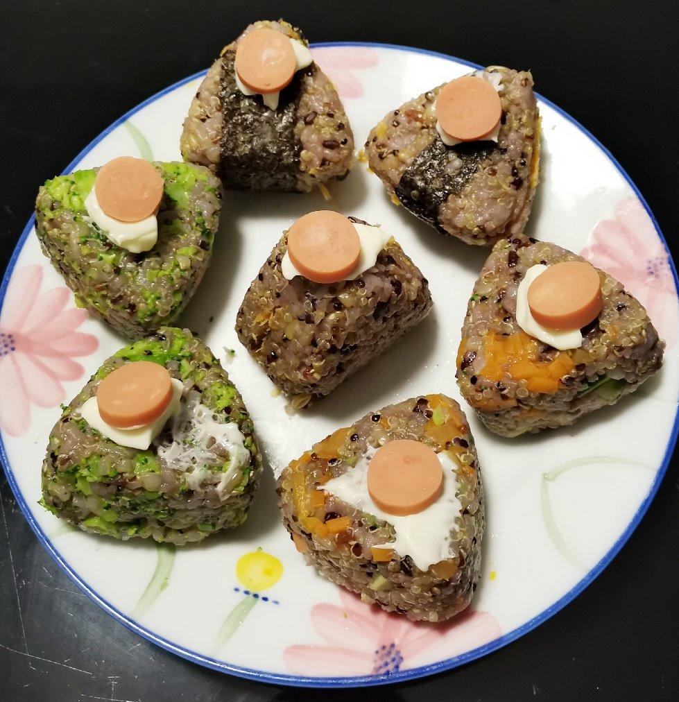 减脂餐 减脂版本的杂粮反转寿司 鲜虾紫菜包饭 100%高蛋白低脂肪 完美减脂餐