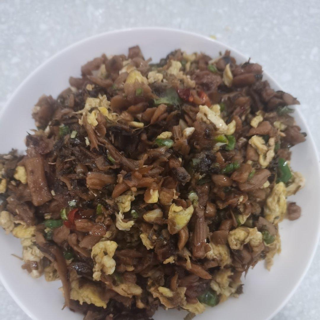 鸡蛋炒外婆菜(下饭菜)