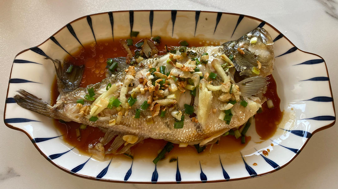 清蒸鲈鱼